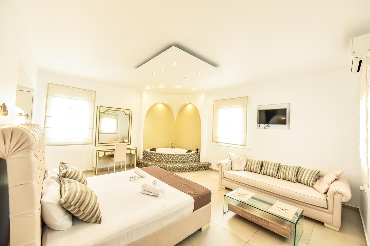 Queen Boutique Suites Mykonos Town 외부 사진